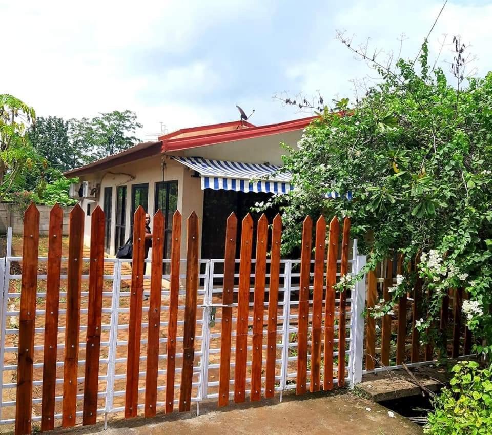 Chalet Ahaz, The Place Of Privacy With Outside Sitting Karjat Bagian luar foto